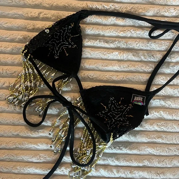 Black and Gold Star Embellished Women's Set - Picture 7 of 7